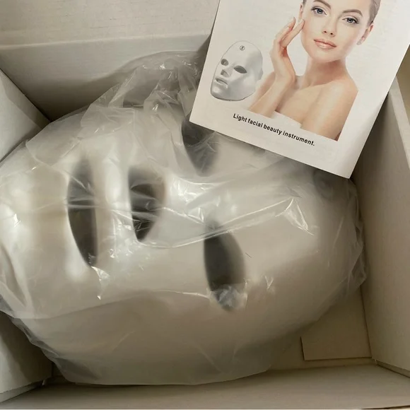 LED Light Therapy Mask - Picture 2 of 15